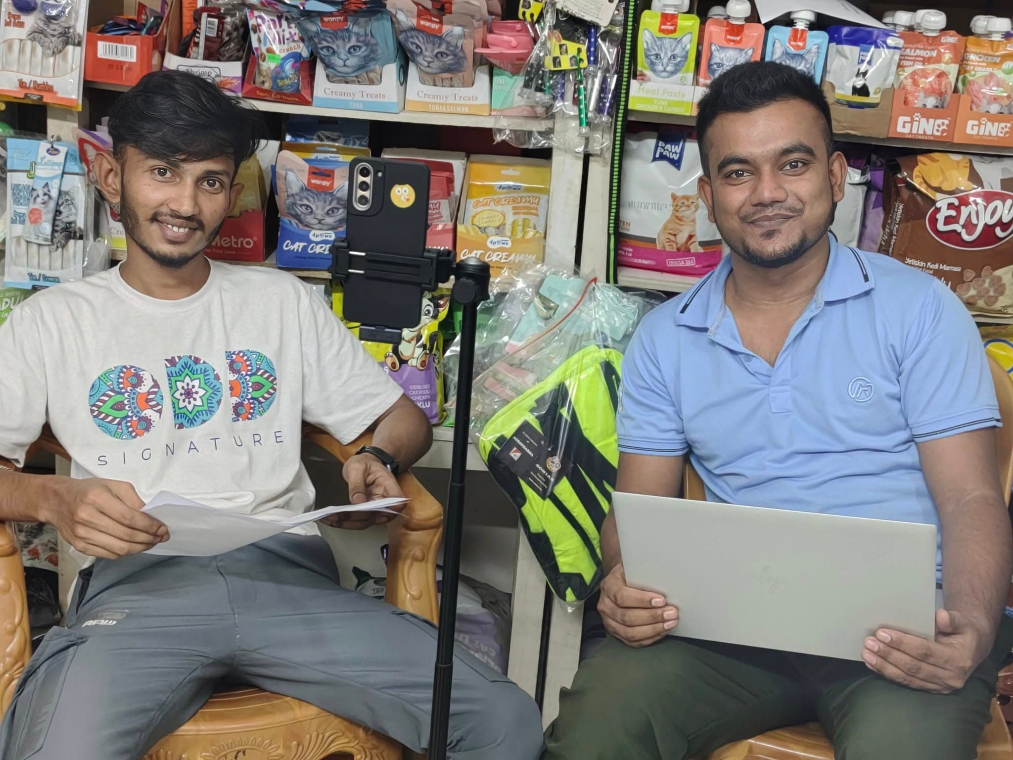 Promotional shooting workflow for pet retail campaigns