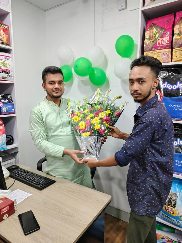 Soniaz Pet Mart branch activity and retail operations